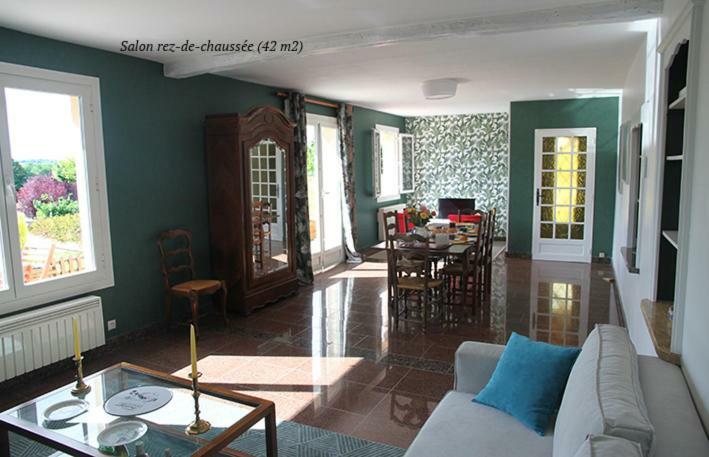 La Maison Et Son Jardin Sur Le Canal De Bourgogne Ravieres 外观 照片